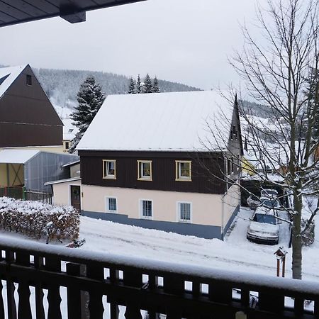 Ferienwohnung Korn Mit Tiefgarage Und Skiraum Oberwiesenthal Eksteriør bilde