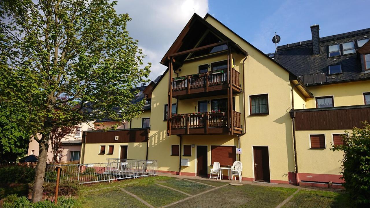 Ferienwohnung Korn Mit Tiefgarage Und Skiraum Oberwiesenthal Eksteriør bilde