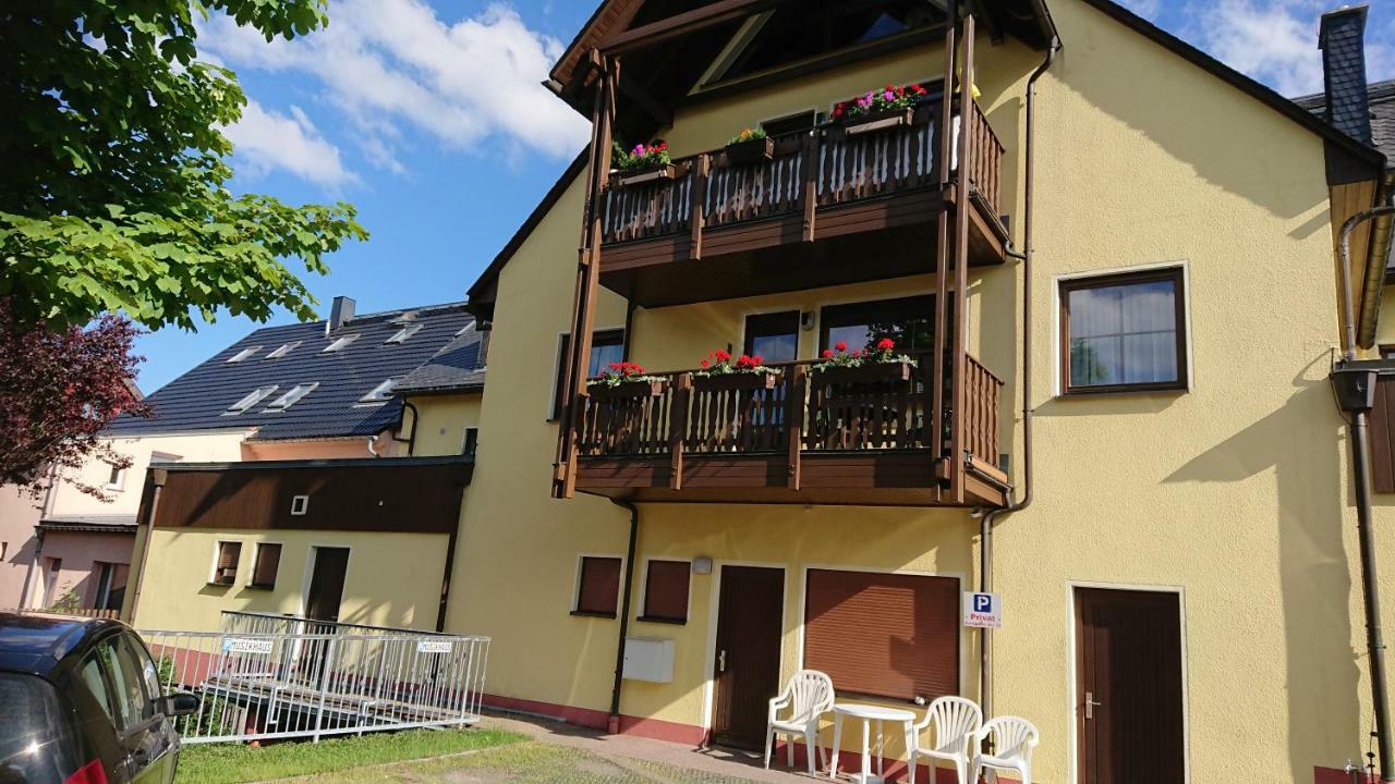 Ferienwohnung Korn Mit Tiefgarage Und Skiraum Oberwiesenthal Eksteriør bilde